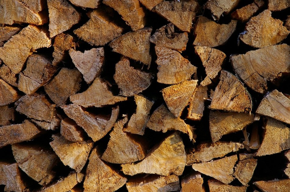 firewood for the bath