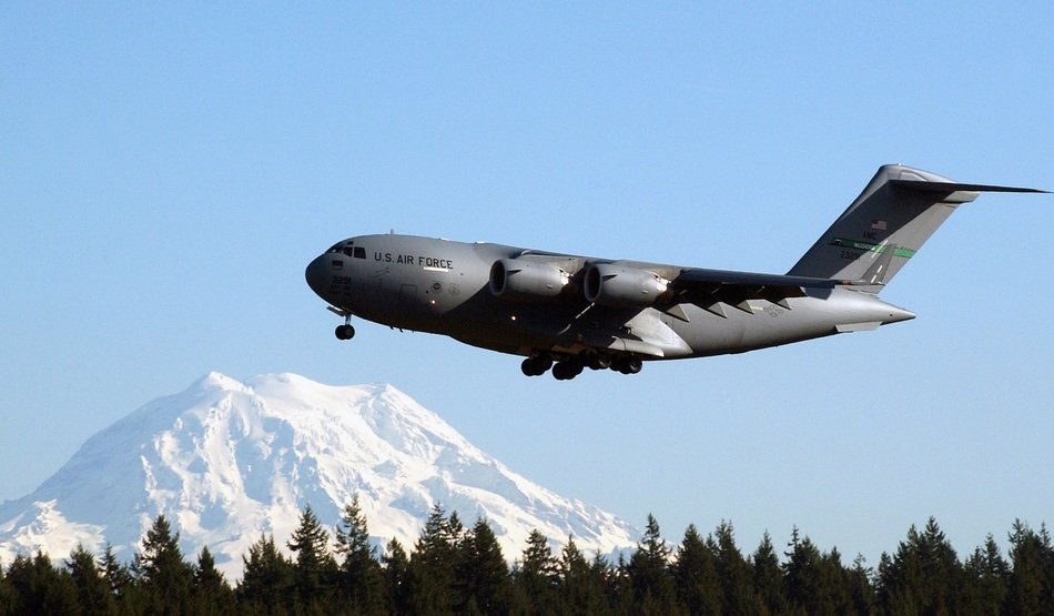 Picture of plane is getting down