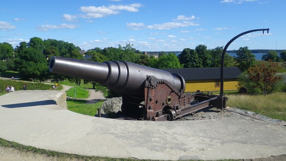 Cannon in the park