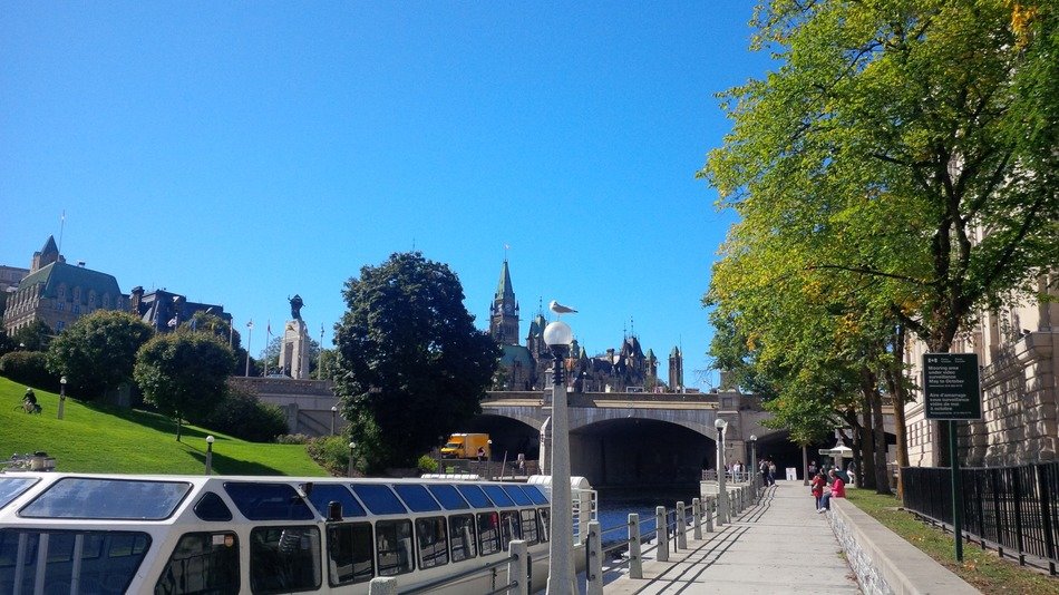 water channel for walking in ottawa