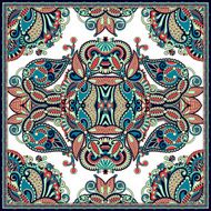 Traditional ornamental floral paisley bandanna N52