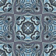 Traditional ornamental floral paisley bandanna N206