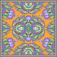 Traditional ornamental floral paisley bandanna N337
