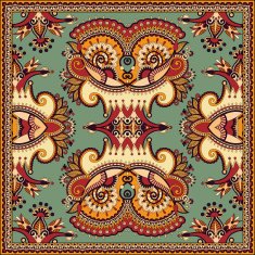 Traditional ornamental floral paisley bandanna N354