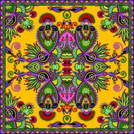 Traditional ornamental floral paisley bandanna N413