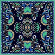 Traditional ornamental floral paisley bandanna N422