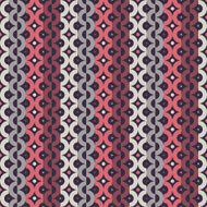 Seamless strip chain pattern