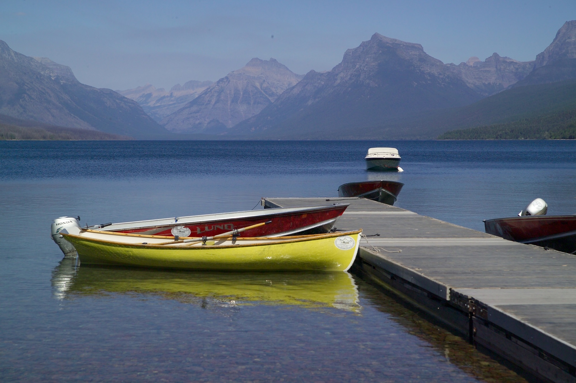 Желтая лодка. Лодка Recreation. Dock лодки. Yellow Boat. Лодка желтая фото.