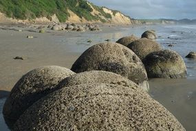 moeraki boulders on koekohe beach