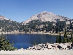 lake lassen volcona national park