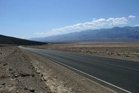 endless road in death valley in US