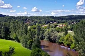scenic landscapes along the river Dordogne, France