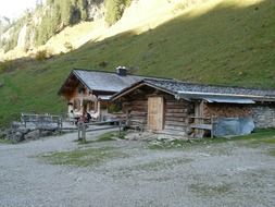 Mountain hut in the Dieter Seebach Valley