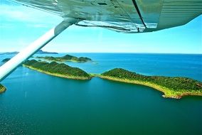 flight to an island in Australia