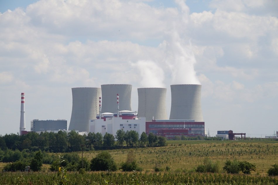 picture of the nuclear power plant in south bohemia