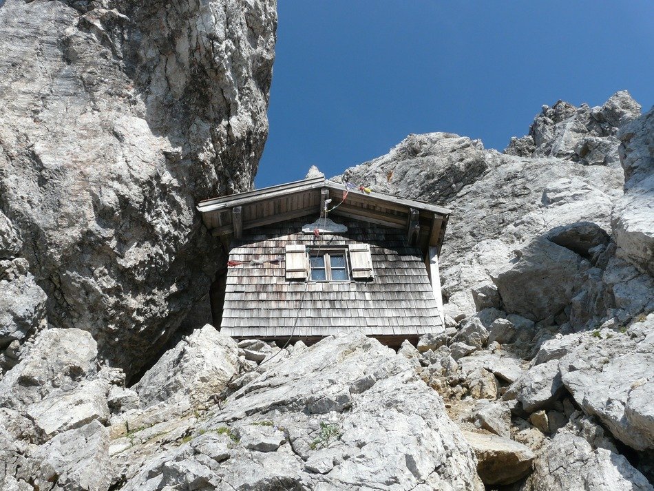 a hut in the rocks for a halt
