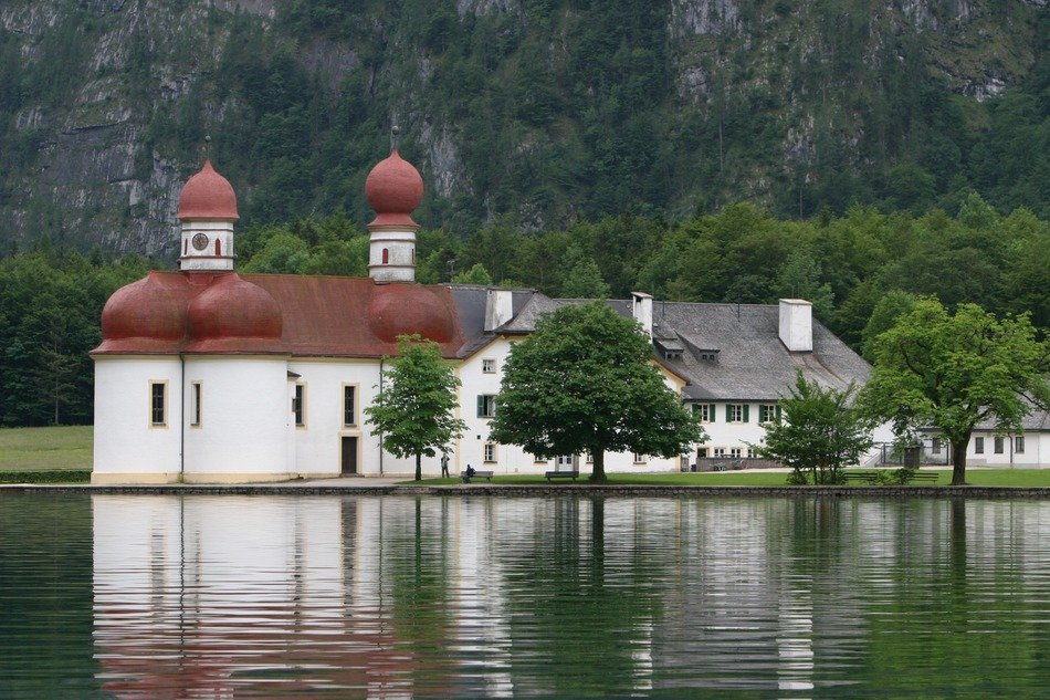 temple on the lake