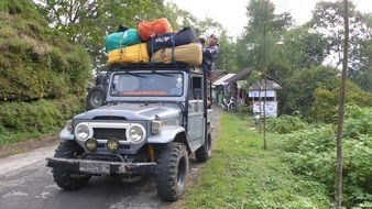 jeep for tourism