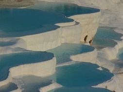 mountains of lime in pamukkale