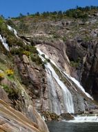 waterfall on a table in coruna