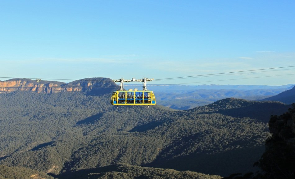 Cable car in the blue mountains