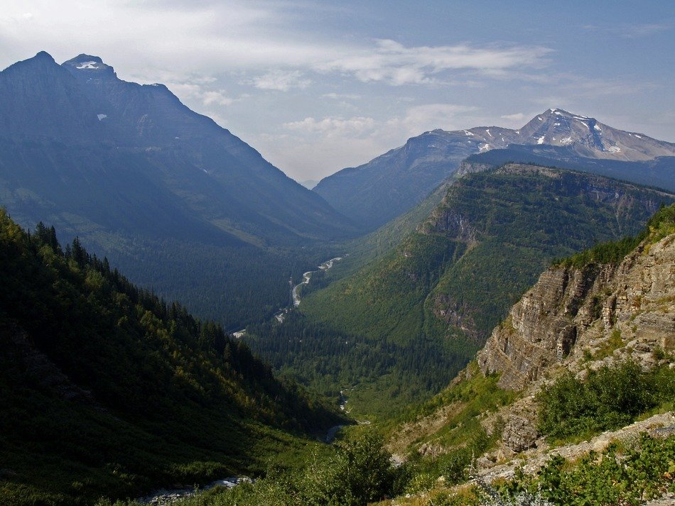 scenic mountain scenery in Glacier National Park