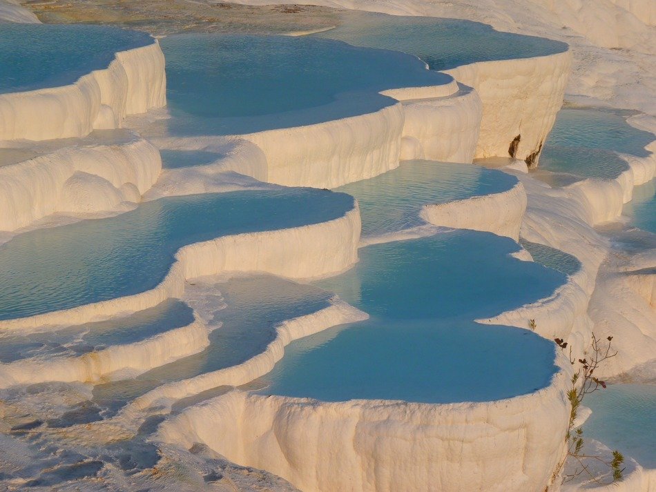 Pamukkale is object of UNESCO