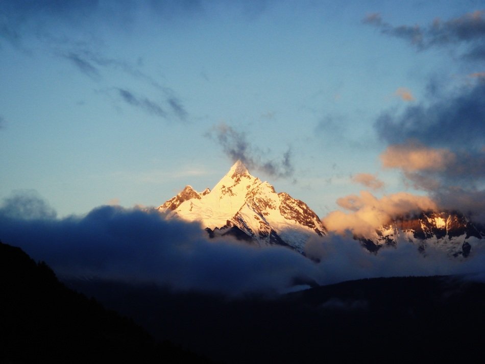 landscape of Meilin Mountains