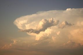 enticular cloud sunny sky scenic