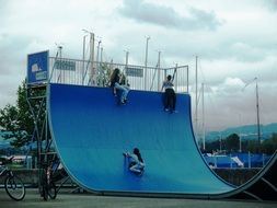 Half pipe for skateboarding