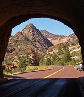 tunnel in the zion national park