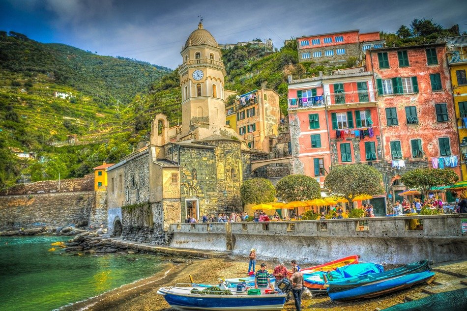 beautiful Amalfi coast in Italy