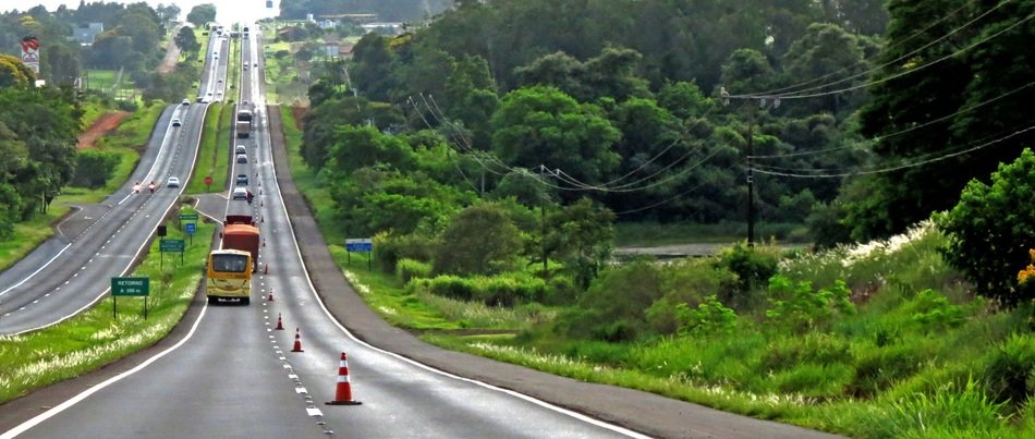 cars and buses on the highway br-277