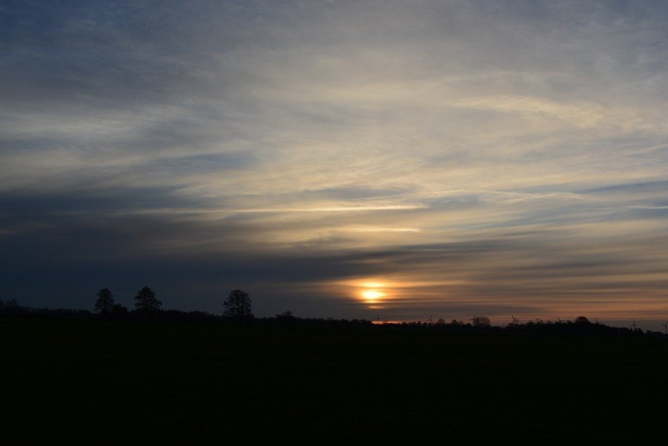 landscape view of evening sky with clouds