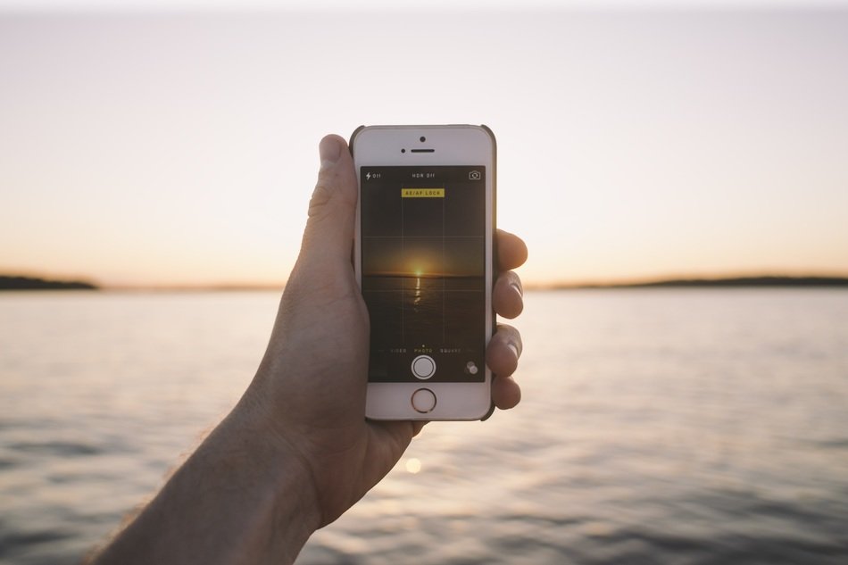 picture of sunset by iphone