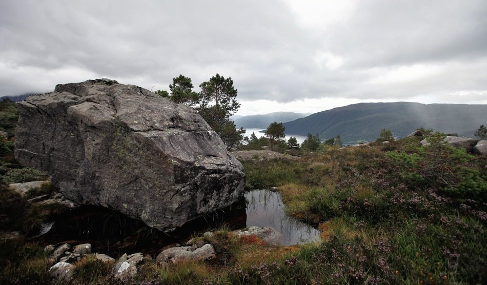 stone on grief in norway