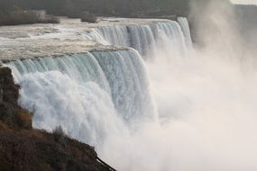 Niagara Falls with water splashes