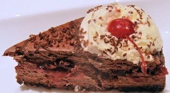 piece of black forest cheesecake