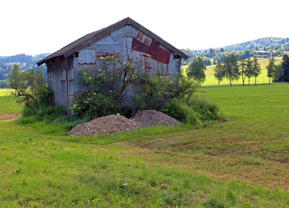 field barn in the meadow