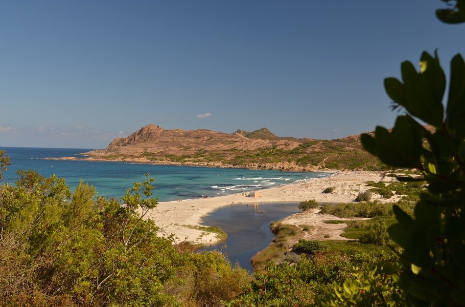 ostricconi island