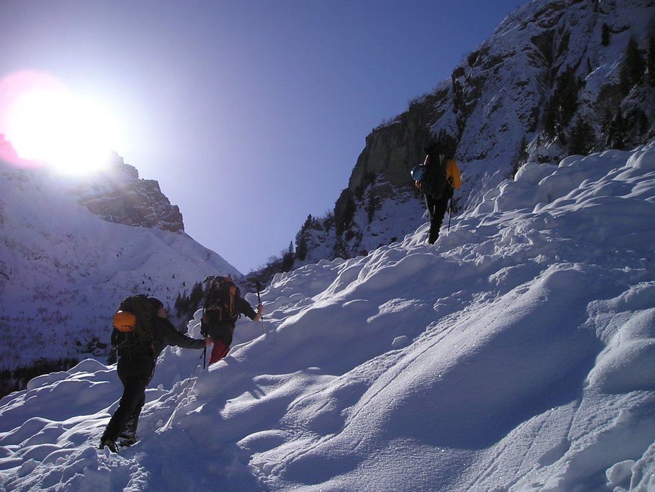 snow shoes for hiking