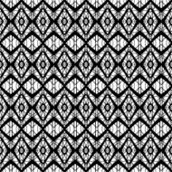 Black and white wallpaper pattern N24