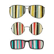 Sunglasses with striped reflection