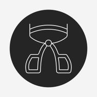 Eyelash curler line icon N7