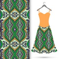 Fashion seamless geometric pattern women&#039;s dress on a hanger N5