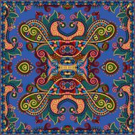 Traditional ornamental floral paisley bandanna N564