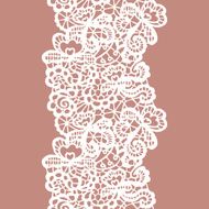 Lacy vintage trim N28