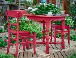 red garden furniture