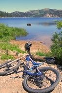 mountain bike by the lake