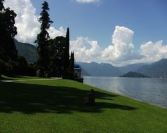 lake como scenic